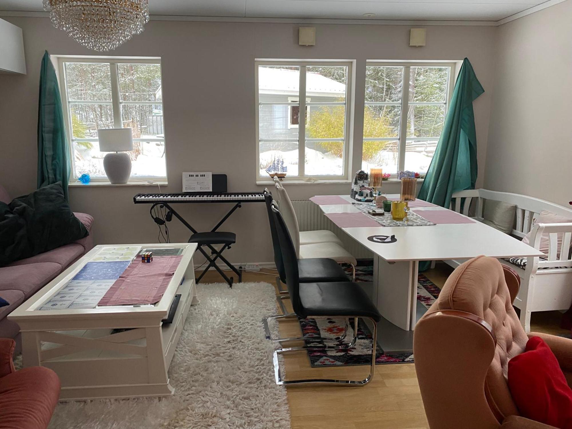 Hotel In Svalsaeter, Kallfors, Jaerna, Stockholm, 5 Min To Golf & 15 Min To Ytterjaerna Concerts Extérieur photo